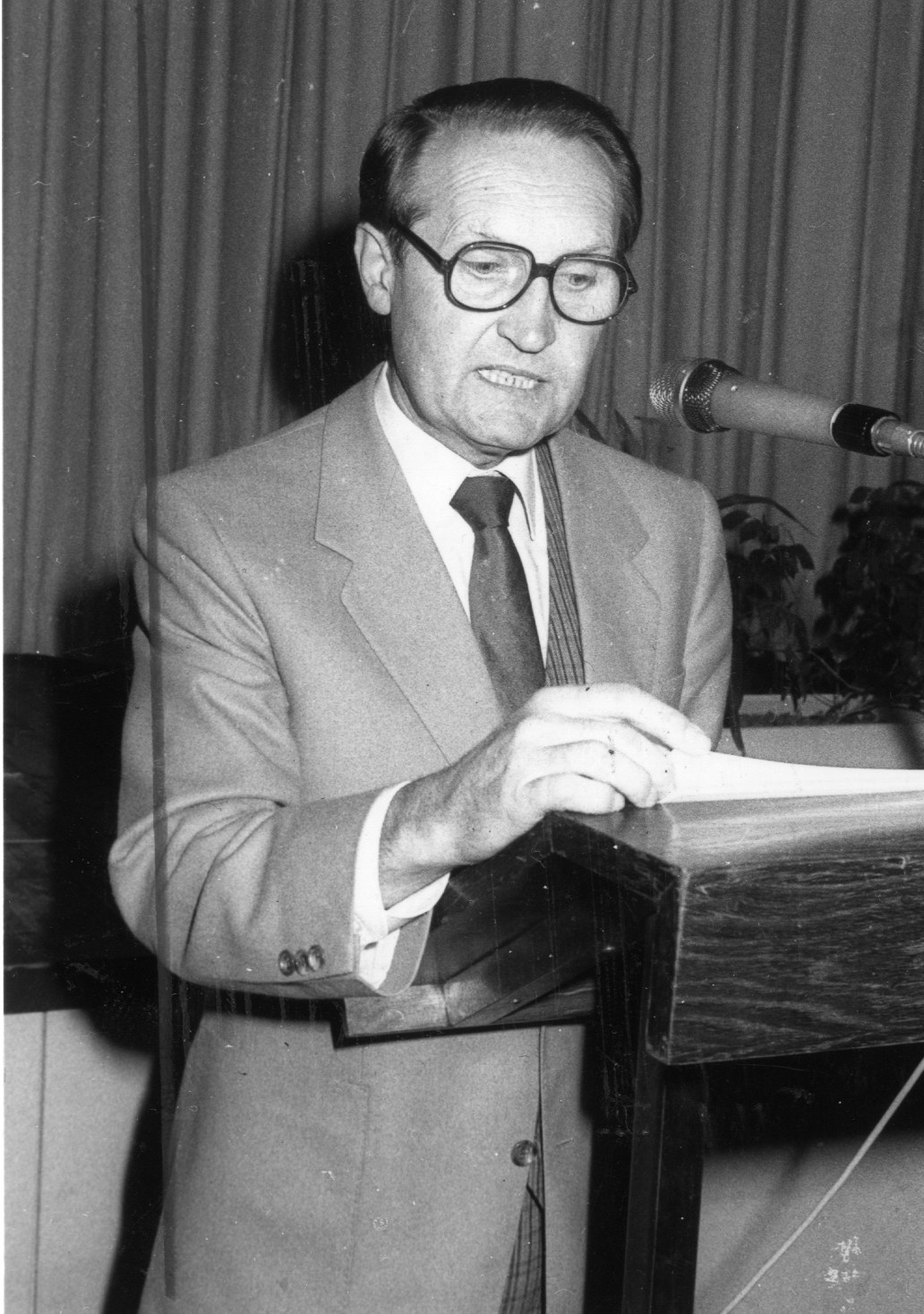 Werner Lauhoff als Geschäftsführer der Volksbank   am 19.9.1984