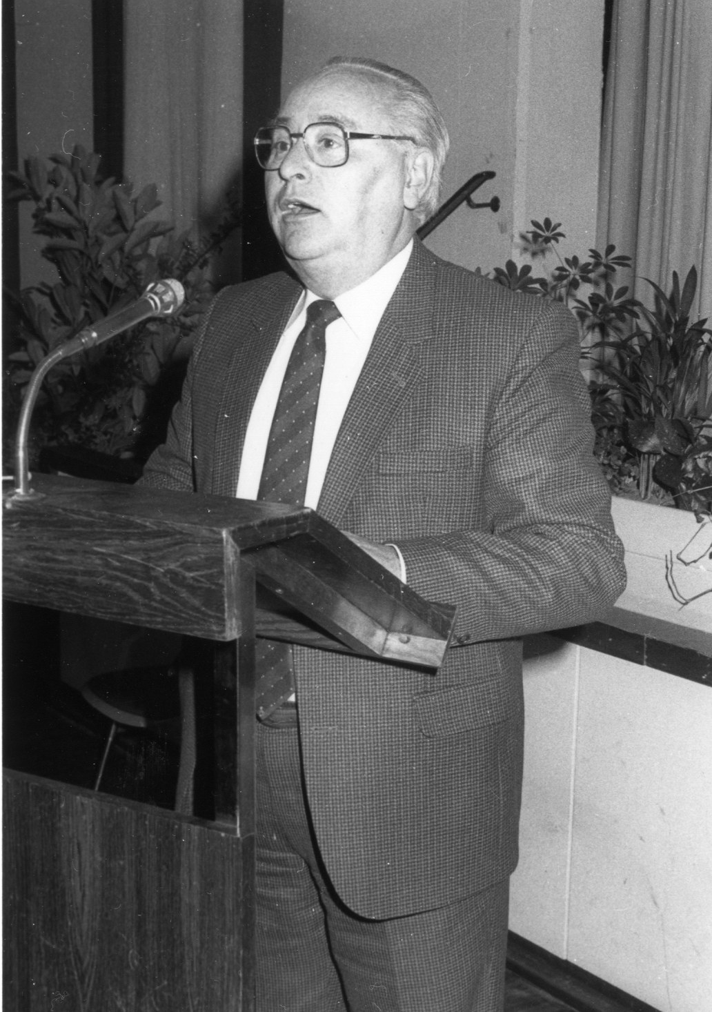 Bürgermeister Benno Poll   am 21.11.1984 