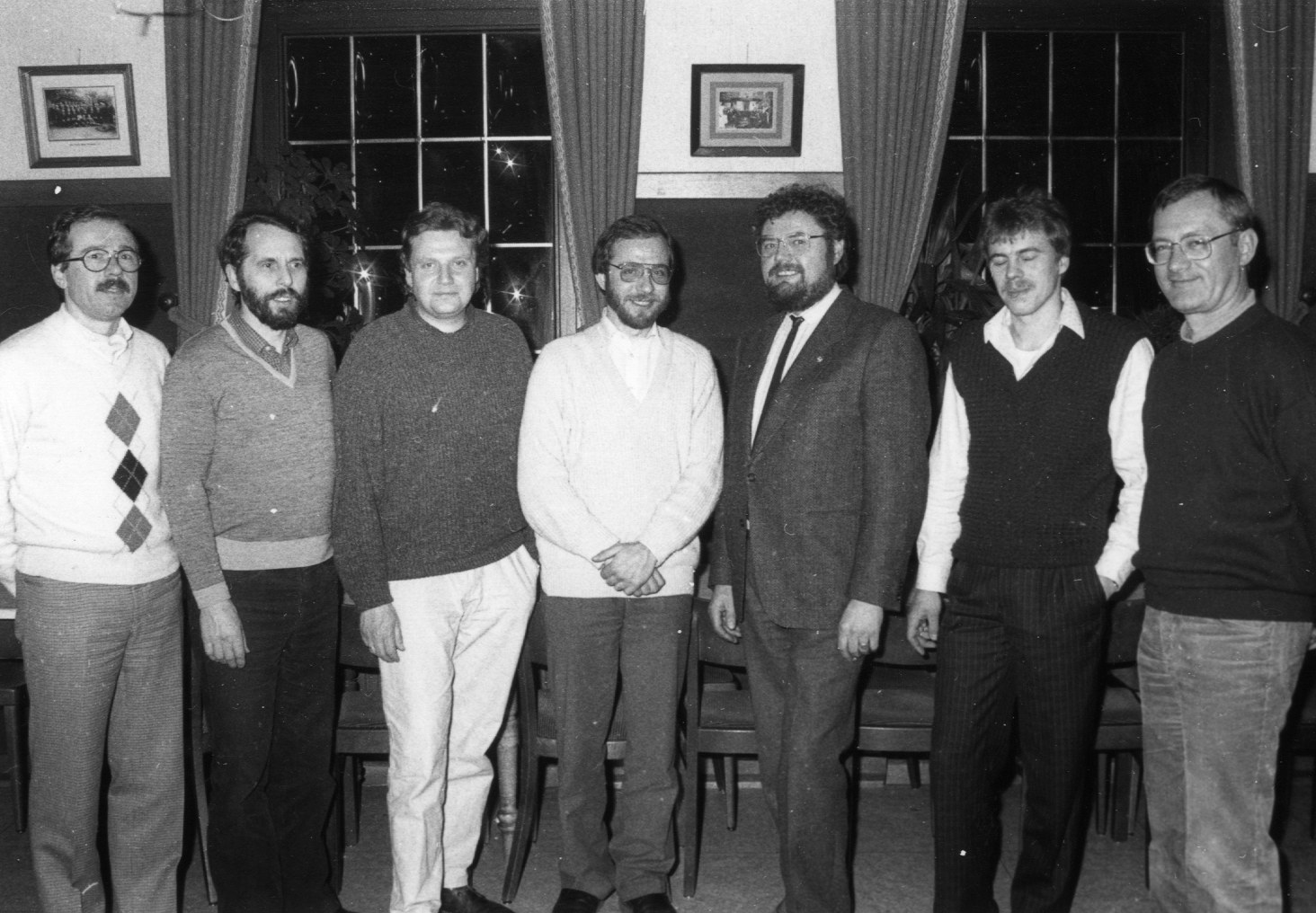 Die Wahlkreiskandidaten der FDP: Joachim Pützer, Günter Blase, Rolf Traue, Peter Brüggemann, Günter Hein, Joachim Hoffmann, Rickmer Kiesling   am 9.1.1988 