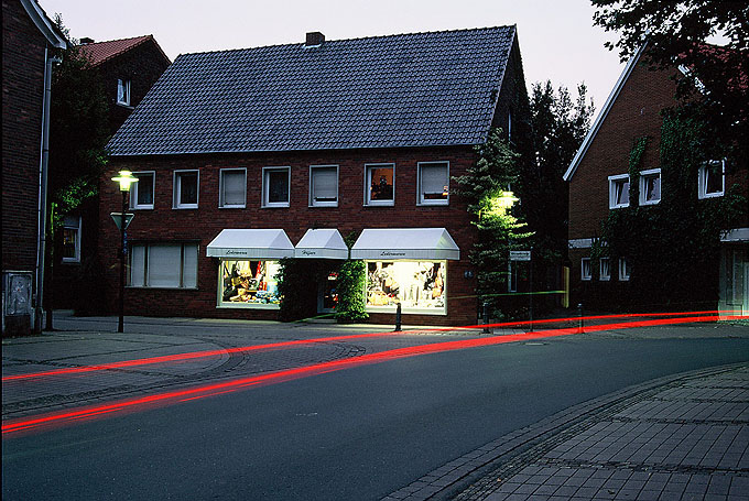 Foto 010, Everswinkel bei Straenlampen-Licht