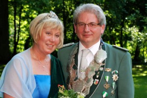 Königin Martina Thiemann und Schützenkönig Franz-Josef Rutsch